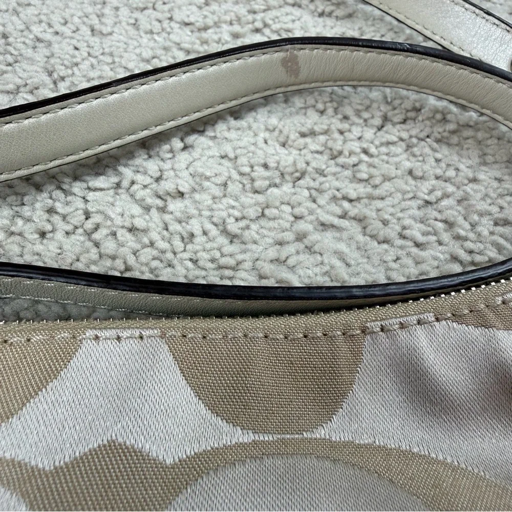 COACH Kristin Op Art Signature East West Crossbody‎ Sateen Shoulder Beige Canvas